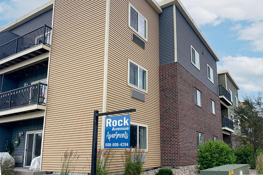 gallery-9-rock-ave